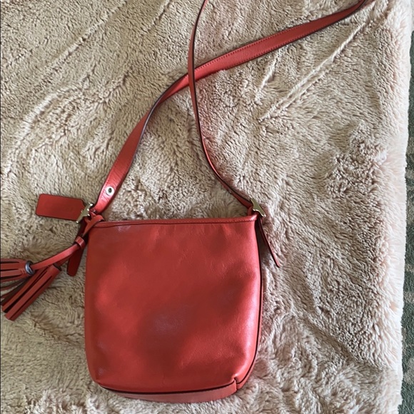 Small Coach leather mini bucket bag. Red/Orange - Picture 2 of 6